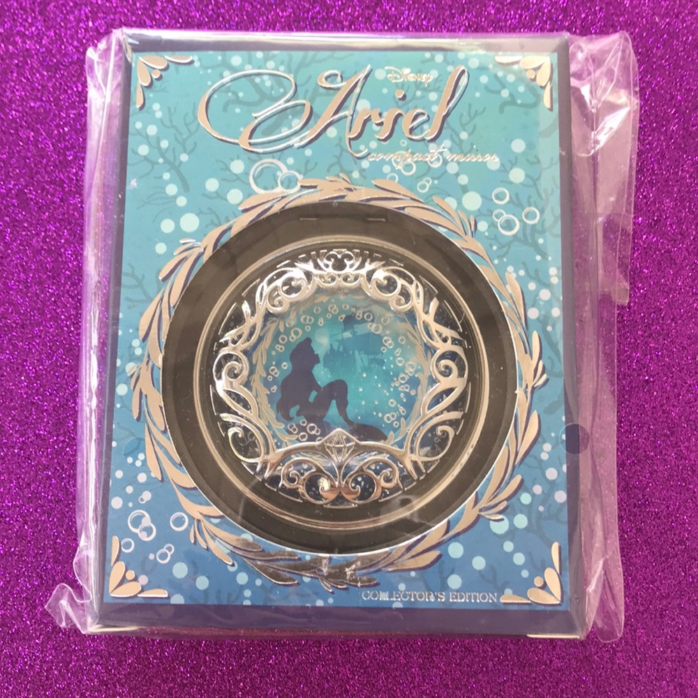 DISNEY rare Princess Ariel compact mirror
